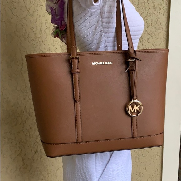 Michael Kors Bags Michael Kors Jet Set Should Tote - Picture 3 of 16